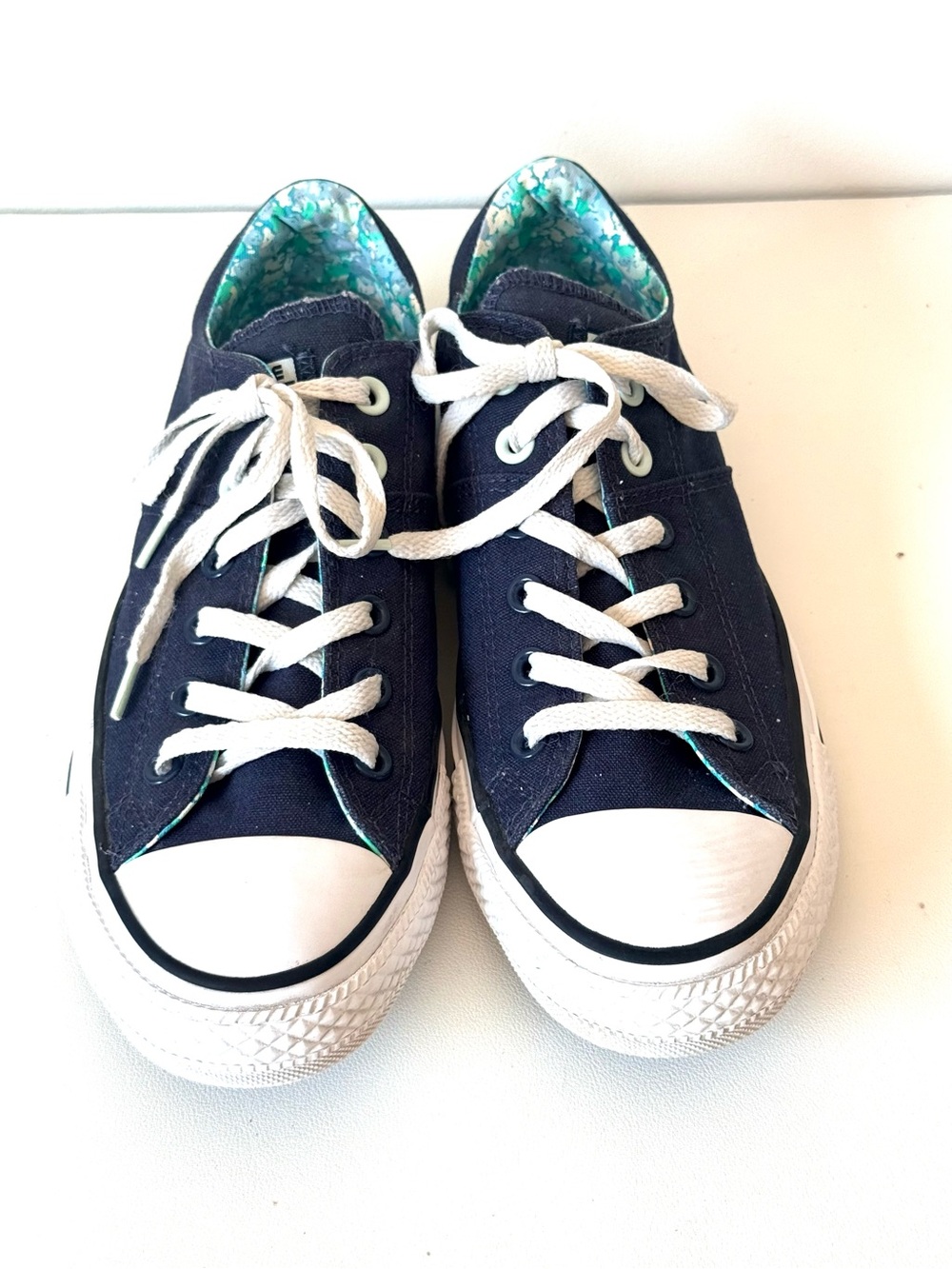 CONVERSE All Star Blue Low Top Flower Lining Cushioned Sneakers Shoes Women’s 10